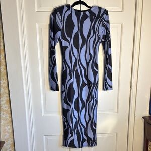 NWT Egreis Elegant Black and Cornflower Blue Swirl Bodycon Dress